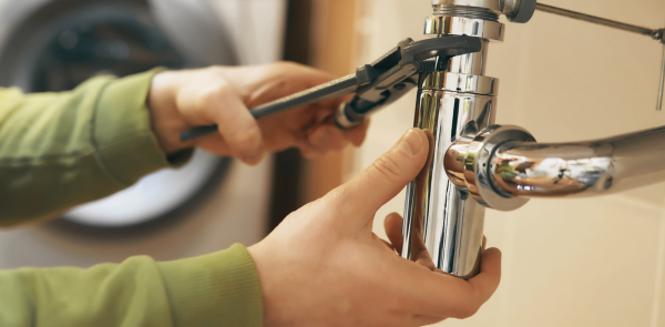 Emergency drain unblocking services in essex